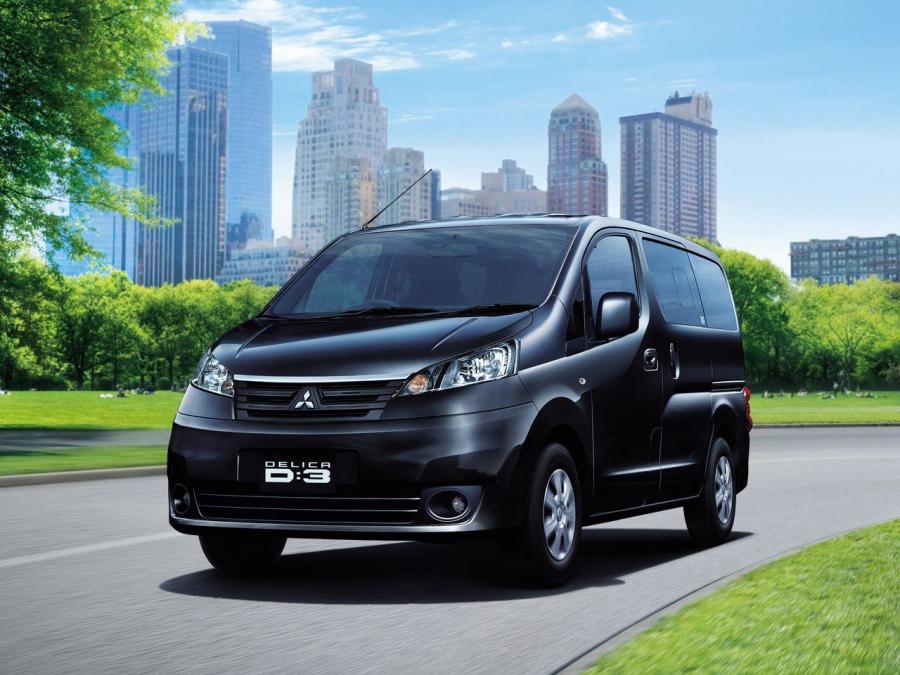 Mitsubishi Delica D:3 2011 года  (фото 2 из 2)
